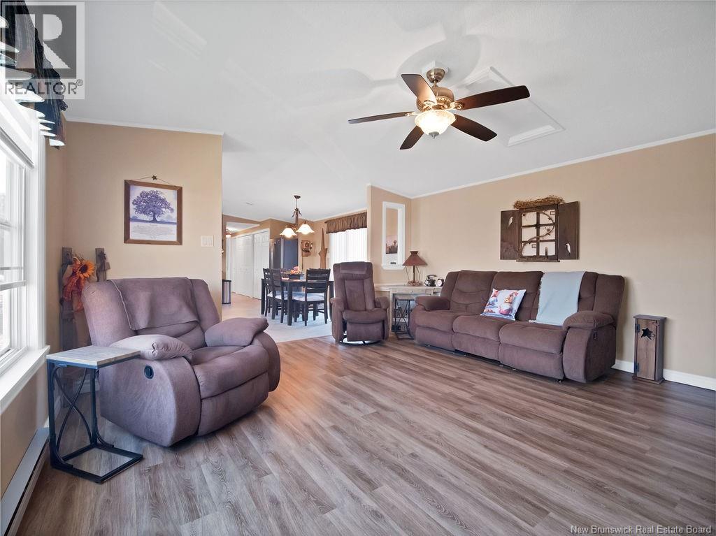 7 Ascona Street, Moncton, New Brunswick  E1H 3H7 - Photo 6 - NB128041