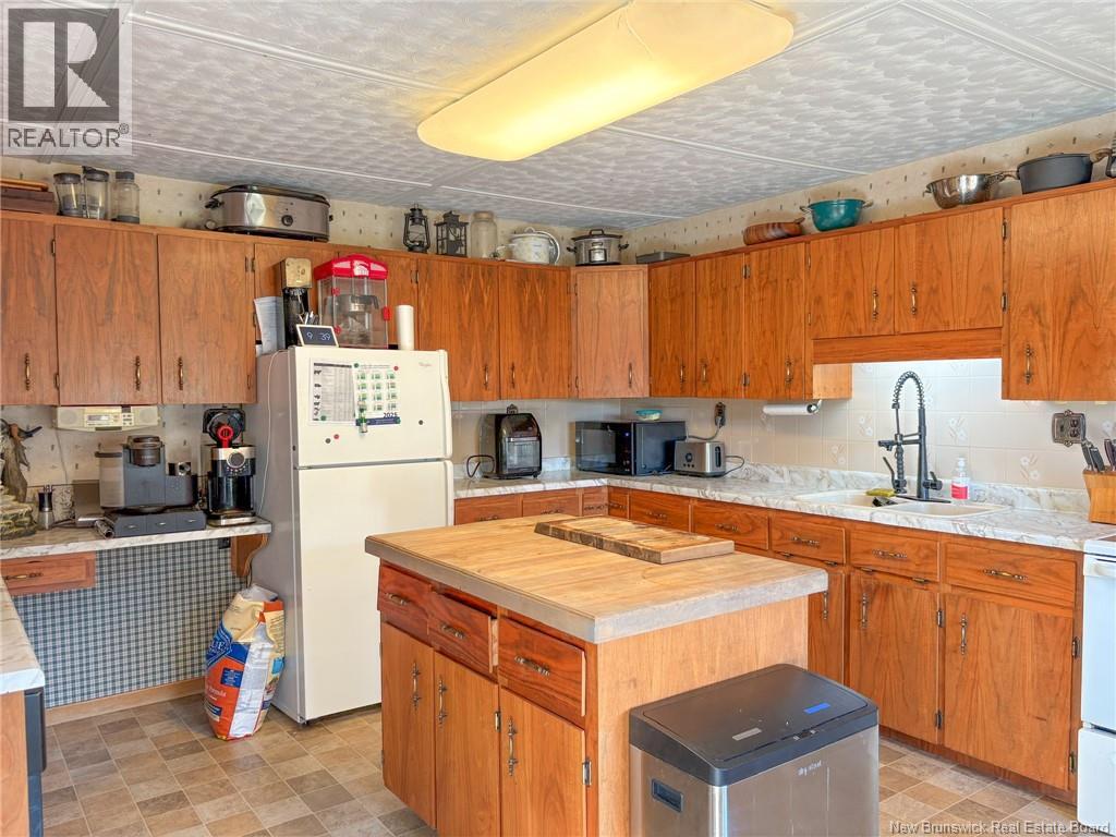 8588 Main Street, Florenceville-Bristol, New Brunswick  E7L 3G8 - Photo 18 - NB127902