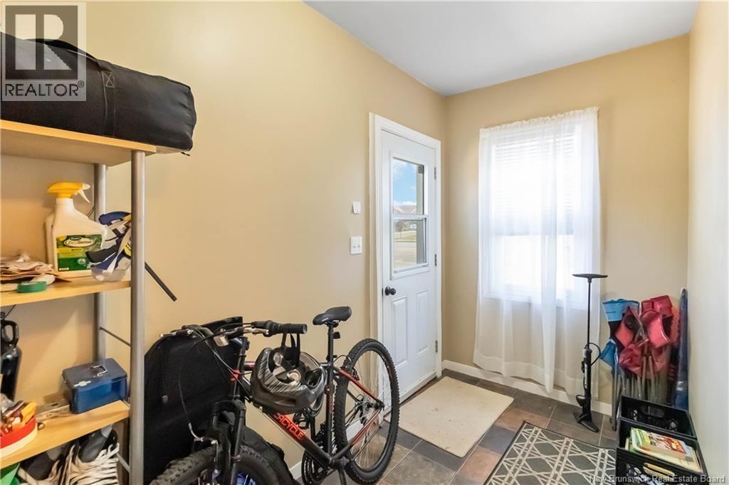 8 Emmerson, Moncton, New Brunswick  E1C 6T1 - Photo 3 - NB128083