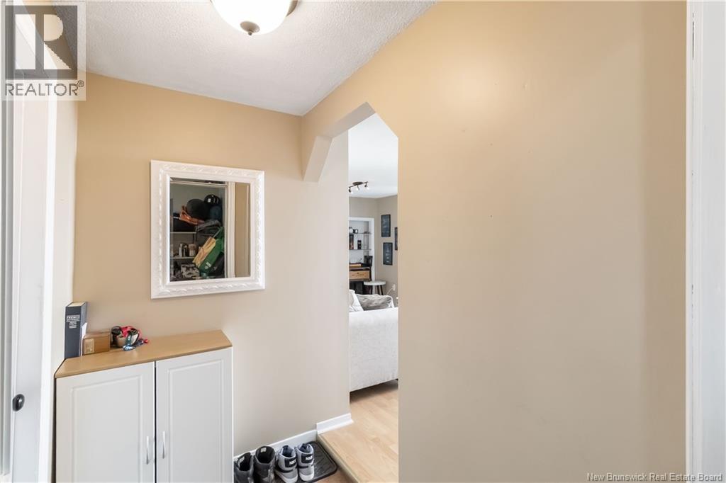 8 Emmerson, Moncton, New Brunswick  E1C 6T1 - Photo 6 - NB128083