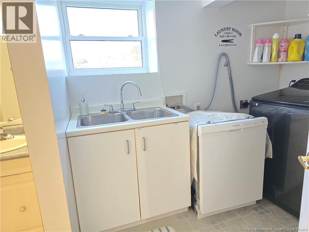 646 Principale, Pointe-Verte, New Brunswick  E8J 3A1 - Photo 39 - NB128227