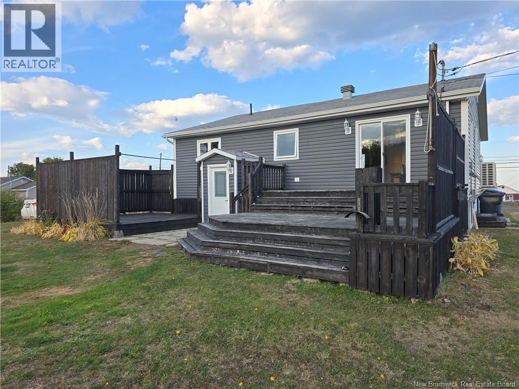 646 Principale, Pointe-Verte, New Brunswick  E8J 3A1 - Photo 7 - NB128227