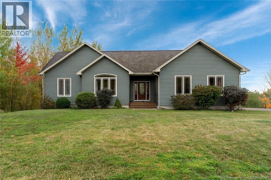 120 Anabelle Crescent, Lutes Mountain, New Brunswick