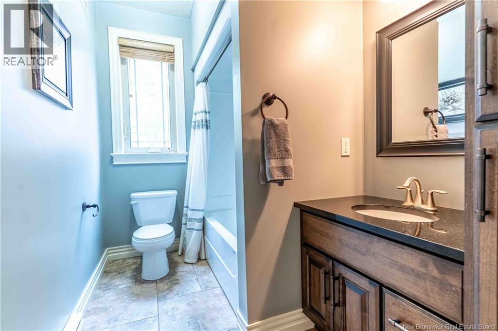 120 Anabelle Crescent, Lutes Mountain, New Brunswick  E1G 0R1 - Photo 16 - NB128231