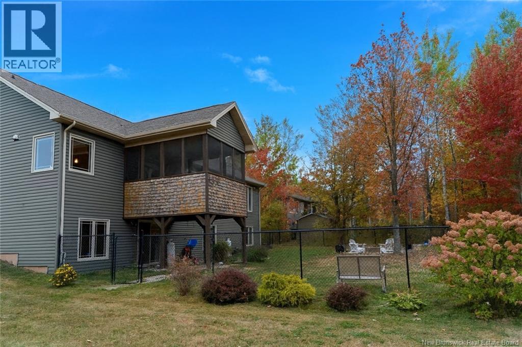 120 Anabelle Crescent, Lutes Mountain, New Brunswick  E1G 0R1 - Photo 3 - NB128231