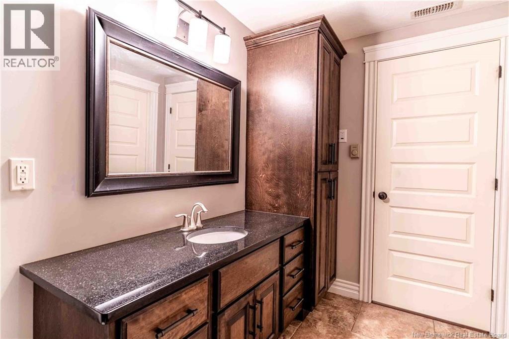 120 Anabelle Crescent, Lutes Mountain, New Brunswick  E1G 0R1 - Photo 31 - NB128231