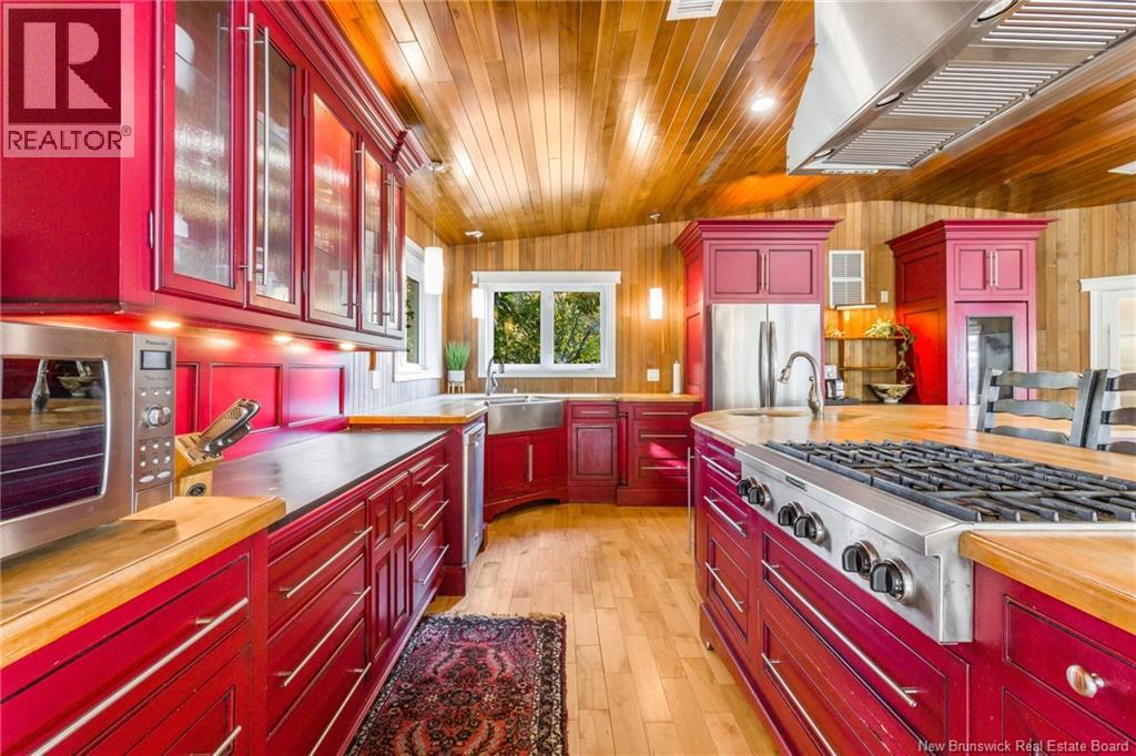 121 Graham Drive, Island View, New Brunswick  E3E 1A2 - Photo 12 - NB128275