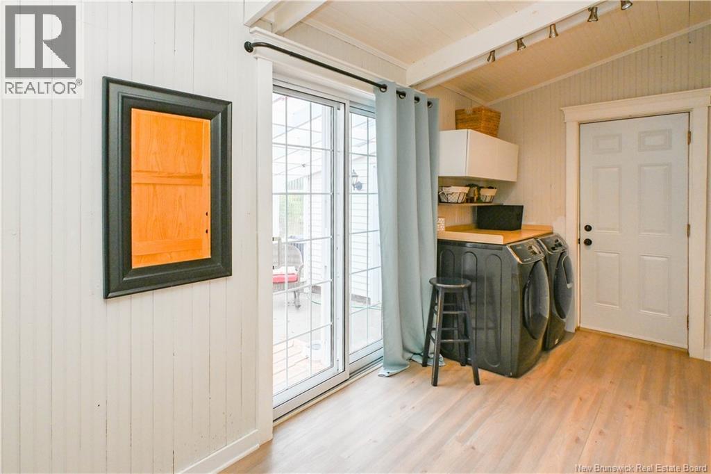309 Saint-Pierre O Boulevard, Caraquet, New Brunswick  E1W 1A3 - Photo 32 - NB128297