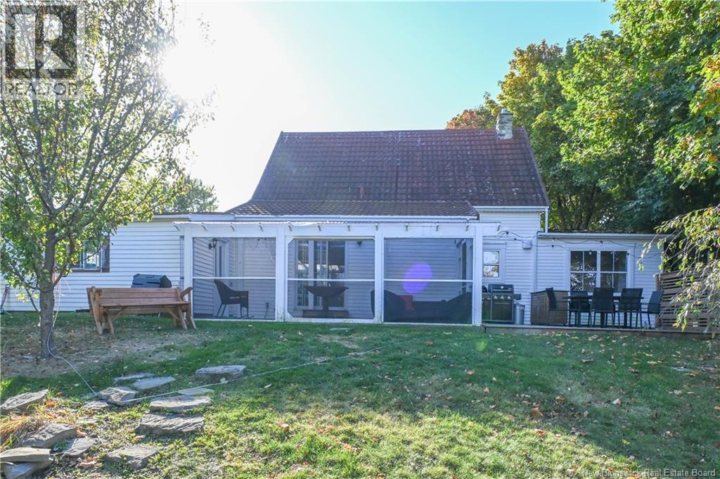 309 Saint-Pierre O Boulevard, Caraquet, New Brunswick  E1W 1A3 - Photo 4 - NB128297