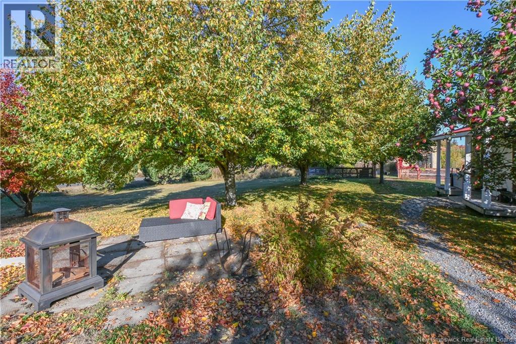 309 Saint-Pierre O Boulevard, Caraquet, New Brunswick  E1W 1A3 - Photo 8 - NB128297