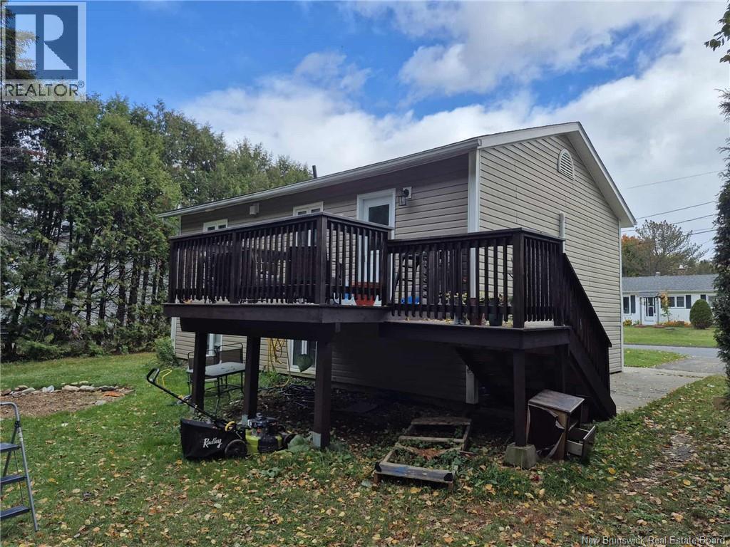 566 Poitras Street, Grand-Sault/grand Falls, New Brunswick  E3Z 1B3 - Photo 4 - NB128191