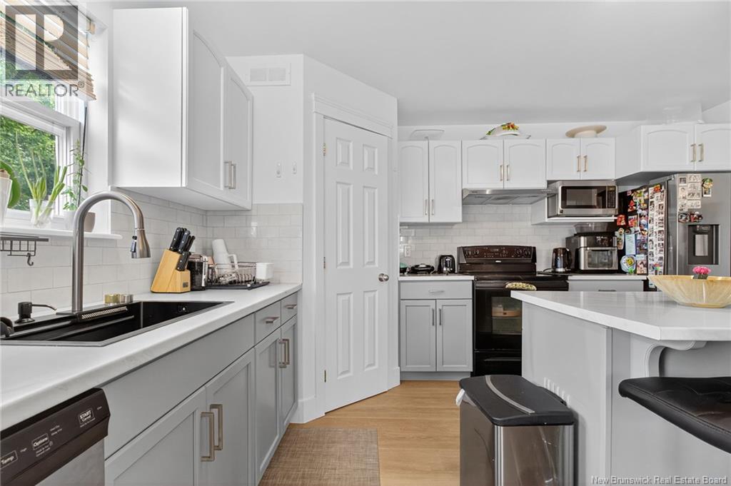 217 Glencairn Drive, Moncton, New Brunswick  E1G 5N9 - Photo 10 - NB128317