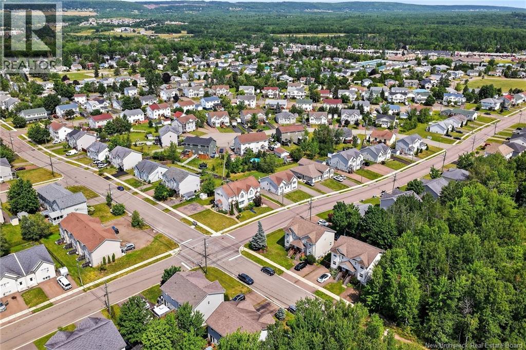 217 Glencairn Drive, Moncton, New Brunswick  E1G 5N9 - Photo 3 - NB128317