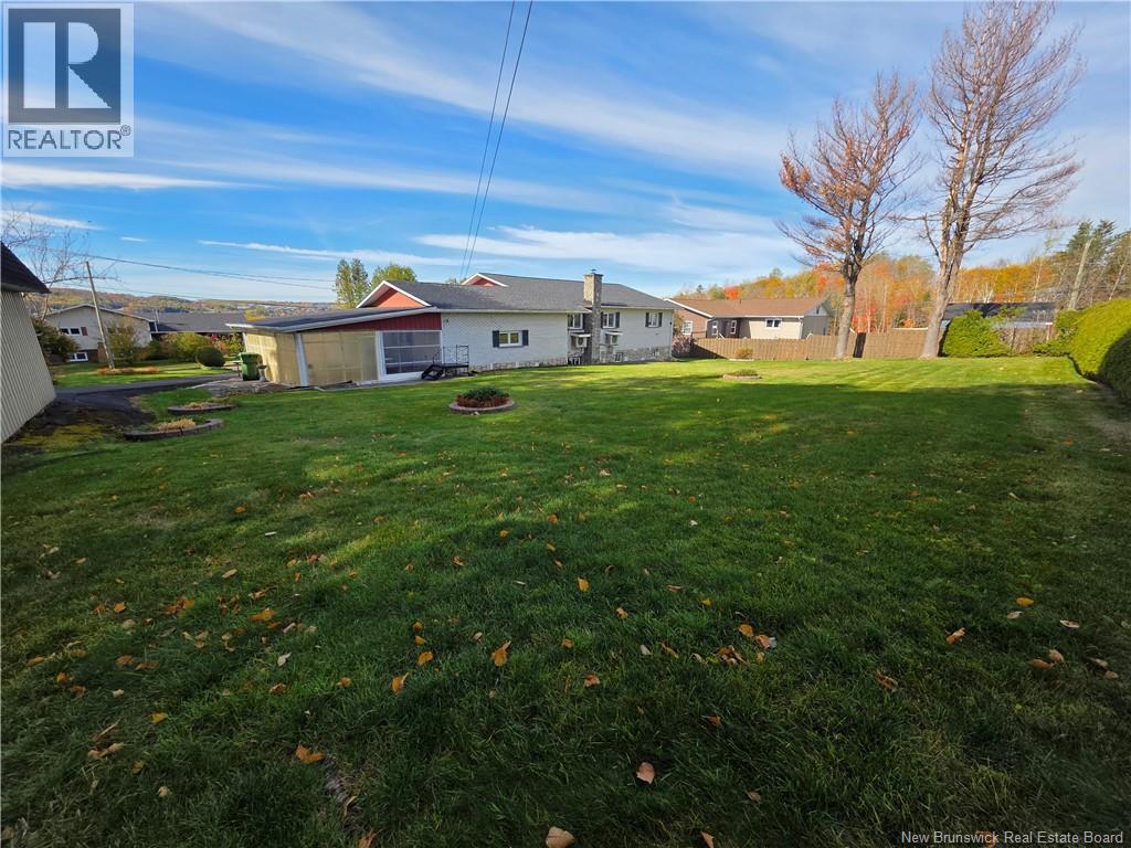 198 Bellevue Street, Grand Falls, New Brunswick  E3Y 1C2 - Photo 43 - NB128362