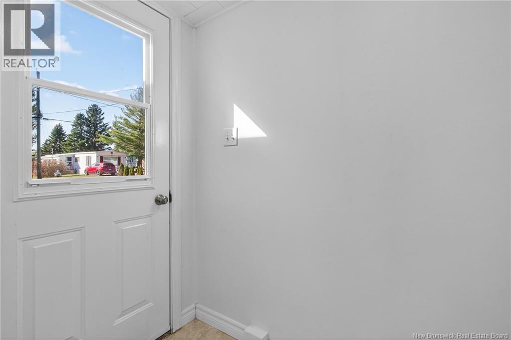 9 Laura Lane, Moncton, New Brunswick  E1E 3S9 - Photo 28 - NB128126