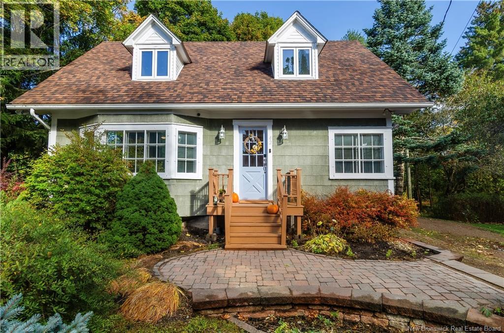 42 Arnold Avenue, Sussex, New Brunswick  E4E 2B8 - Photo 2 - NB128028