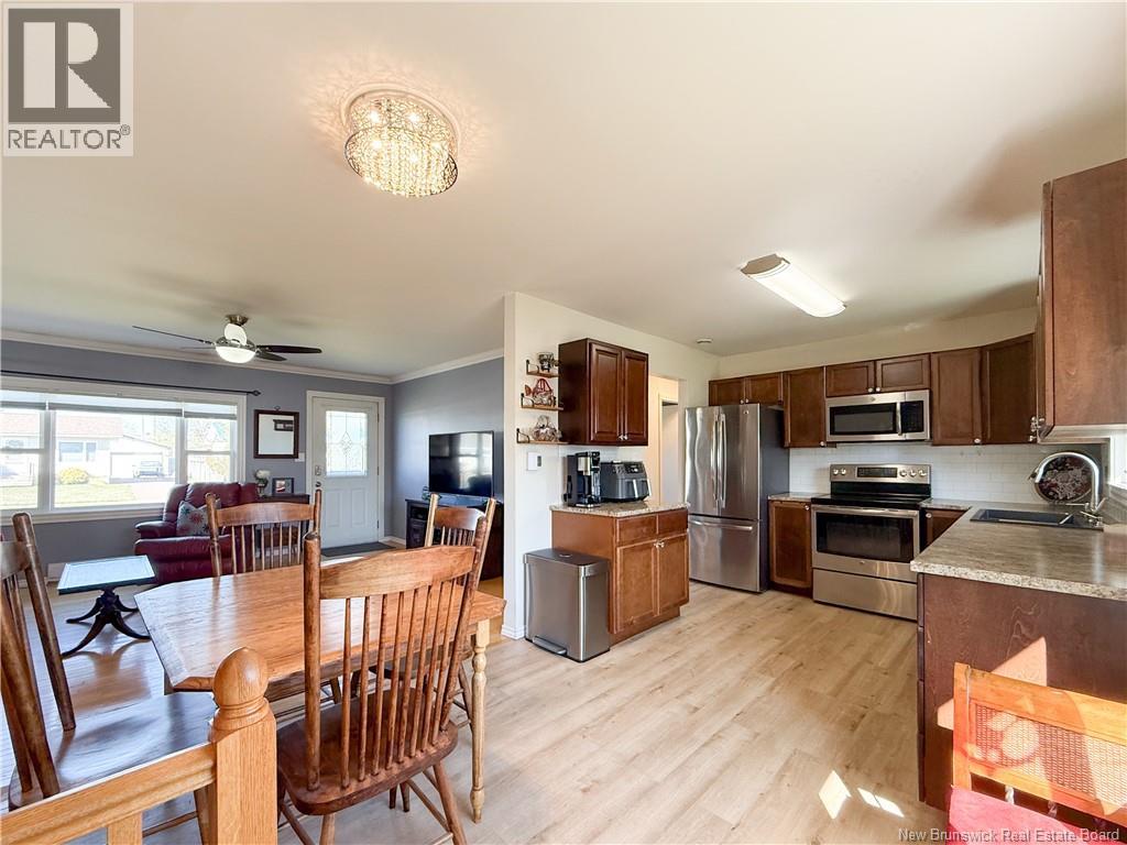 158 Barrieau, Moncton, New Brunswick E1G 1J8 - Photo 13 - NB128415