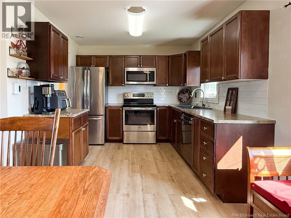 158 Barrieau, Moncton, New Brunswick E1G 1J8 - Photo 25 - NB128415