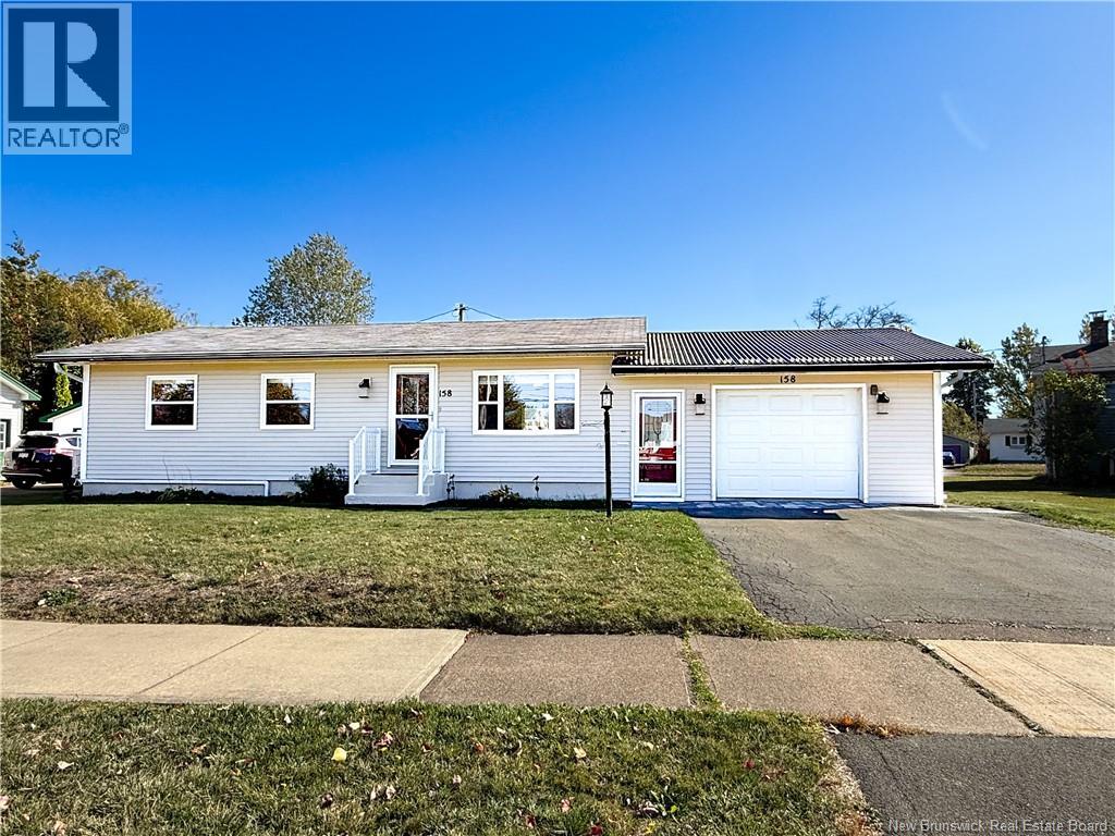 158 Barrieau, Moncton, New Brunswick E1G 1J8 - Photo 3 - NB128415