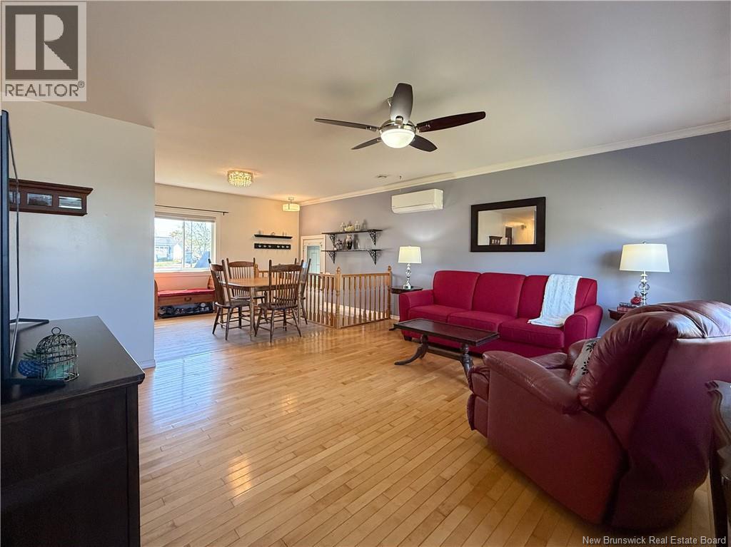 158 Barrieau, Moncton, New Brunswick E1G 1J8 - Photo 4 - NB128415