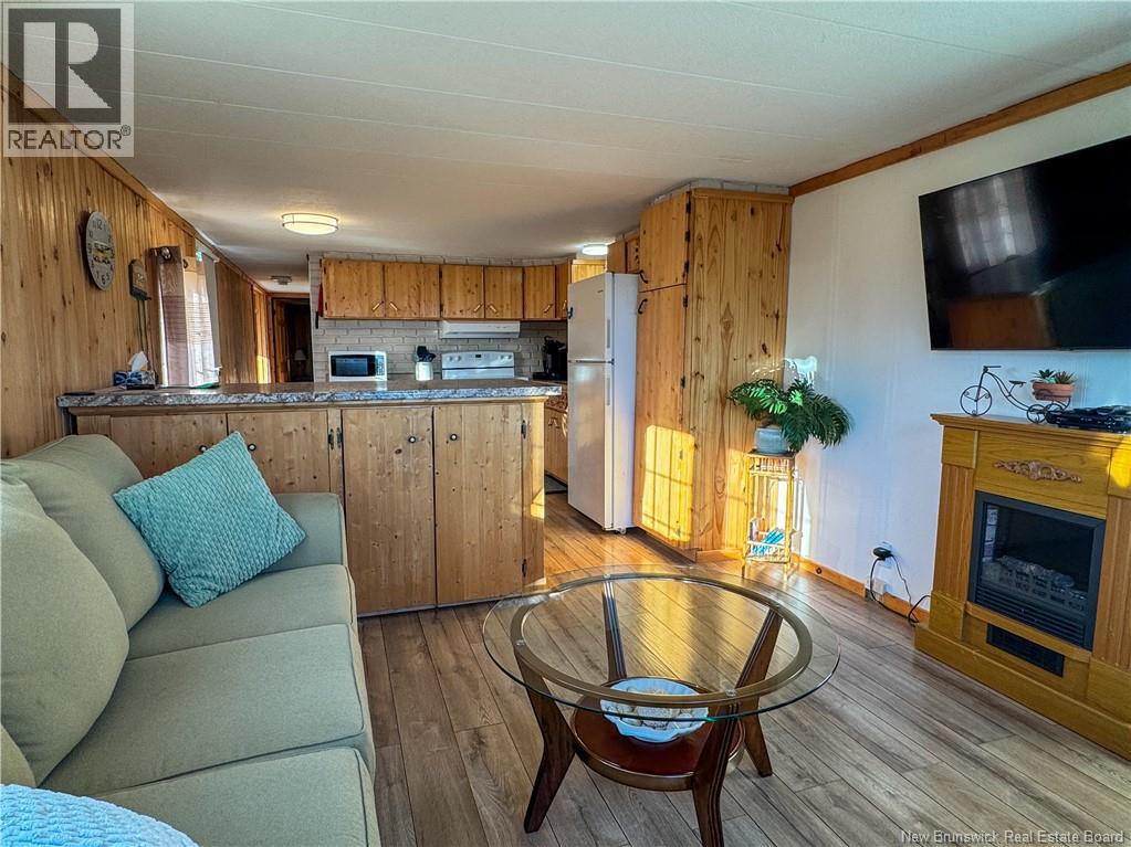 57 Allee Des Chalets, Petit-Rocher, New Brunswick  E8J 1M4 - Photo 9 - NB128425