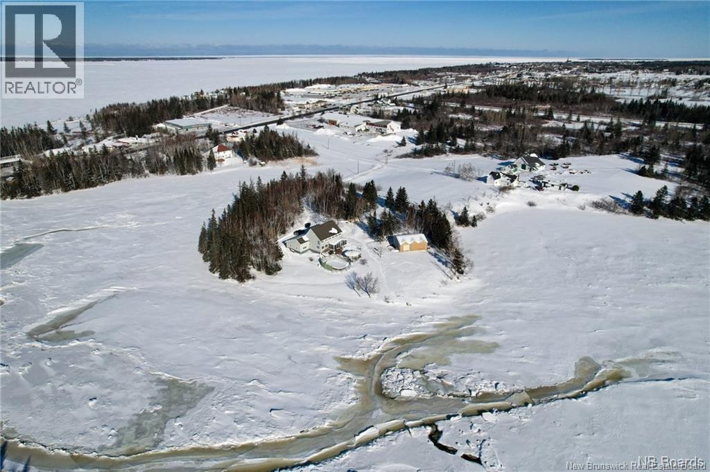 490a St Pierre Ouest Boulevard, Caraquet, New Brunswick  E1W 1A3 - Photo 32 - NB128424