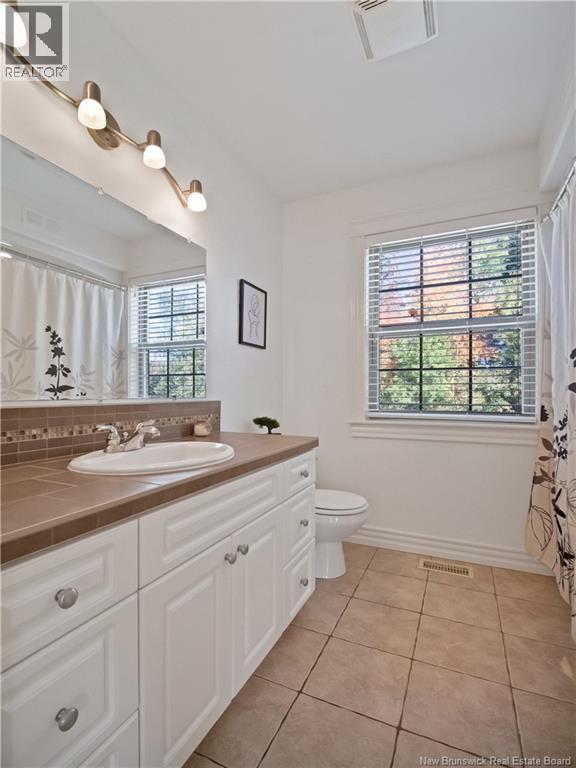 94 Du Golf, Dieppe, New Brunswick E1A 8J6 - Photo 27 - NB128406