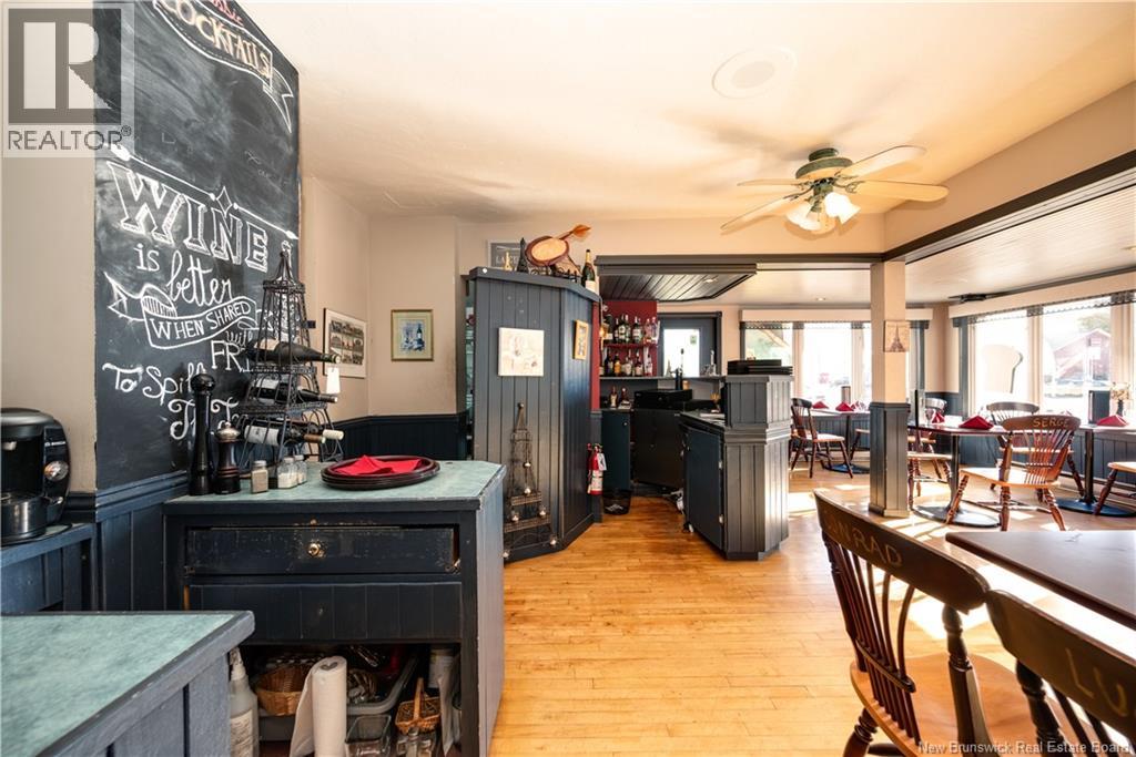 562 Main Street, Shediac, New Brunswick E4P 2L9 - Photo 18 - NB128188