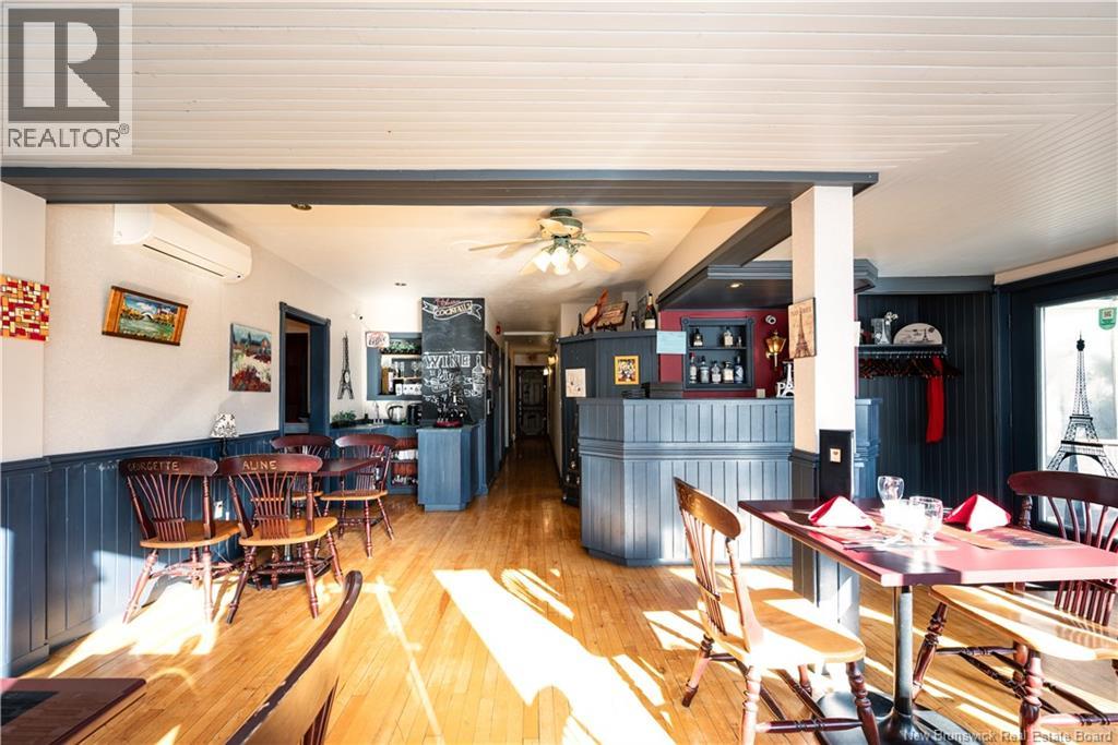 562 Main Street, Shediac, New Brunswick E4P 2L9 - Photo 5 - NB128188