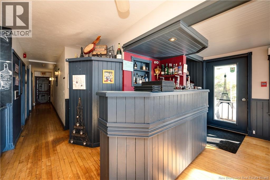 562 Main Street, Shediac, New Brunswick E4P 2L9 - Photo 7 - NB128188