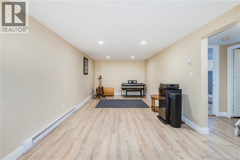 23 Fairview Drive, Fredericton, New Brunswick  E3C 1K4 - Photo 25 - NB127688