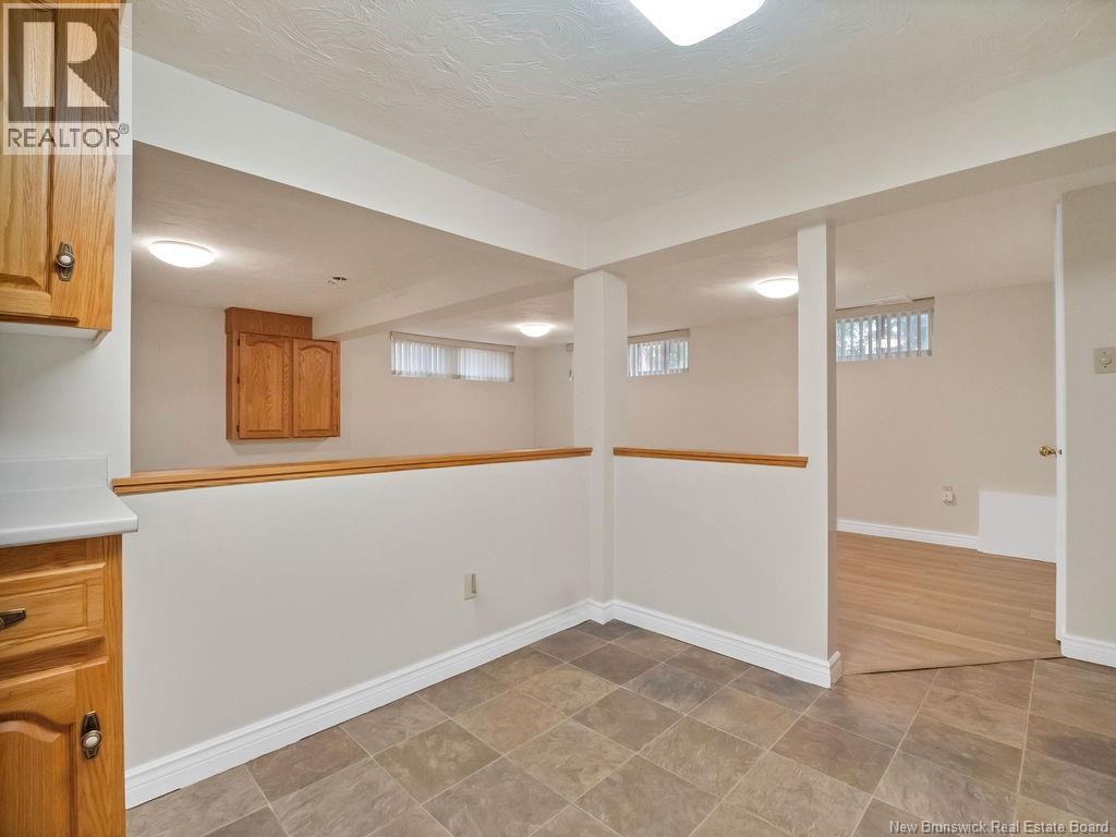 577 Beausoleil Street, Dieppe, New Brunswick  E1A 1C3 - Photo 25 - NB128447