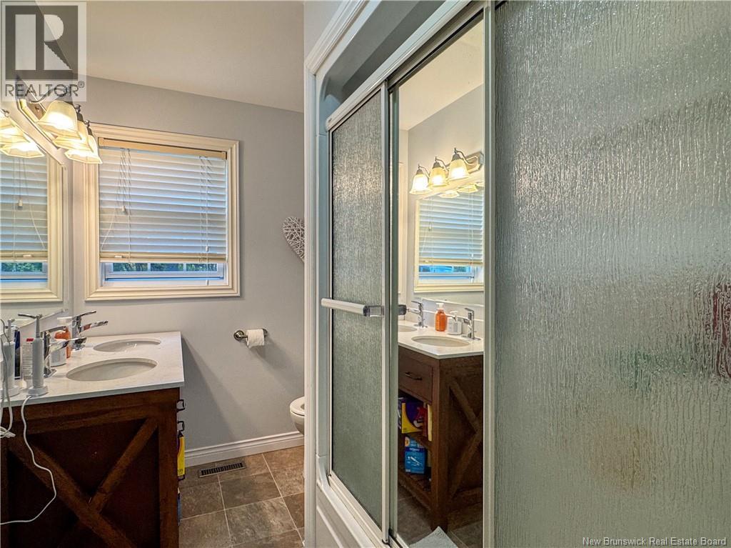 1725 Lilac, Bathurst, New Brunswick  E2A 5Z6 - Photo 23 - NB128458