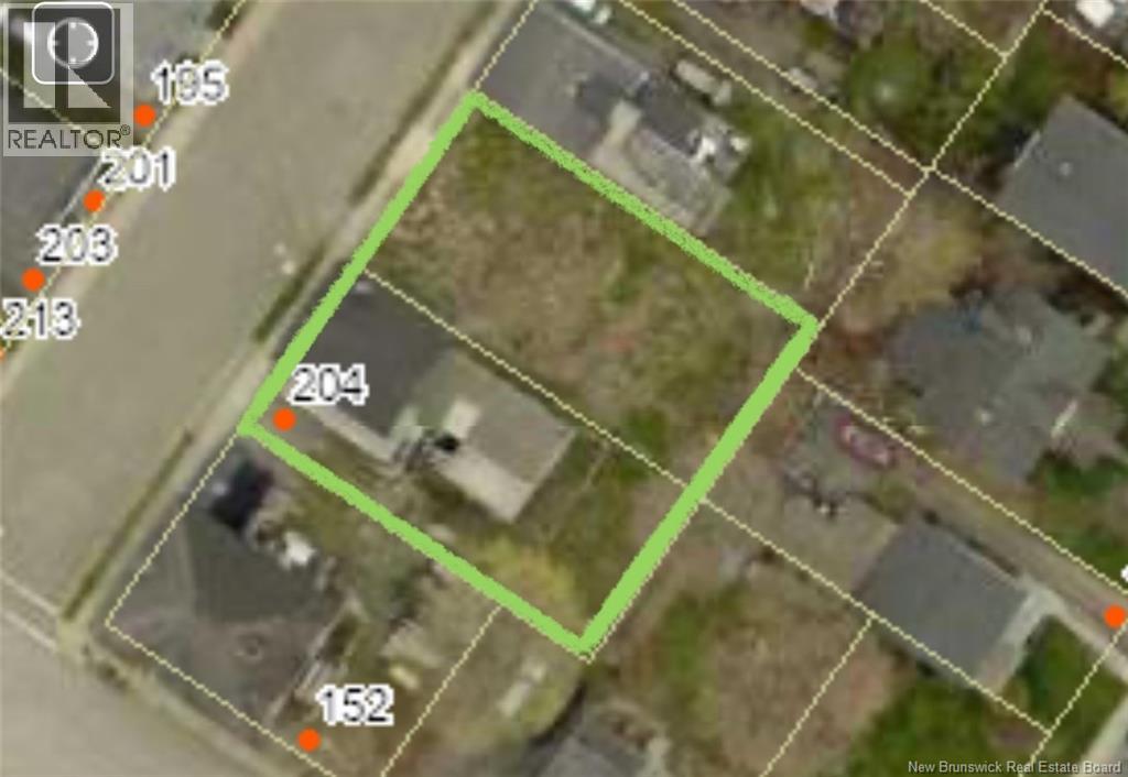 204 Guilford Street, Saint John, New Brunswick  E2M 1V7 - Photo 2 - NB128390