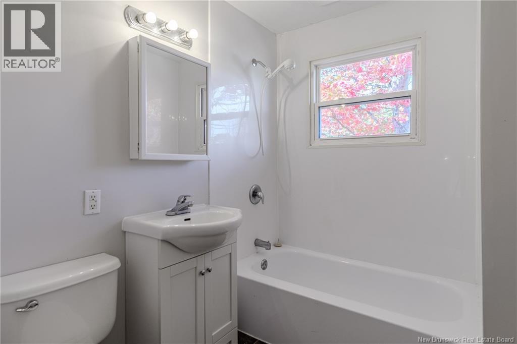 54 Iona Avenue, Rothesay, New Brunswick  E2E 3J6 - Photo 26 - NB128469
