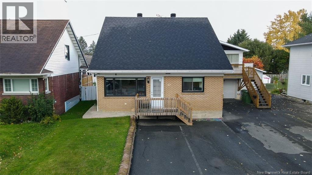 67 Ordonnance Street, Edmundston, New Brunswick  E3V 1C6 - Photo 2 - NB128408