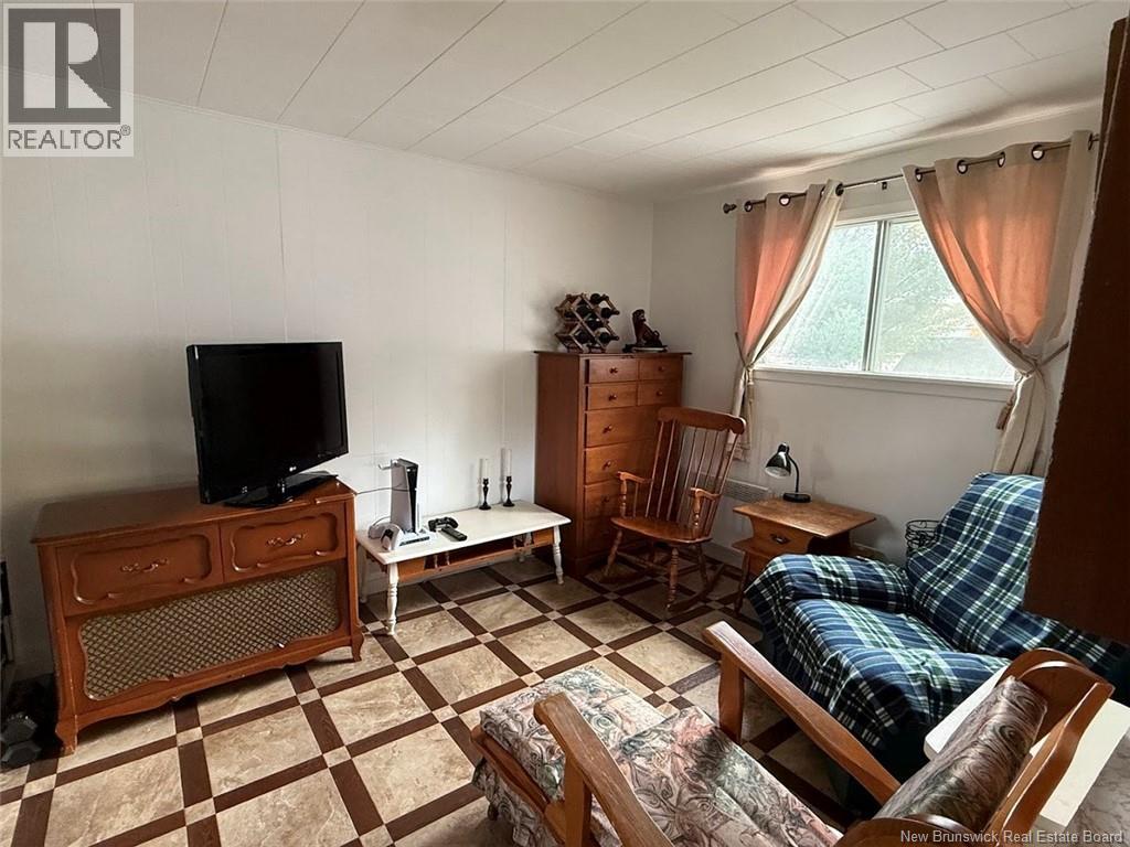 67 Ordonnance Street, Edmundston, New Brunswick  E3V 1C6 - Photo 28 - NB128408