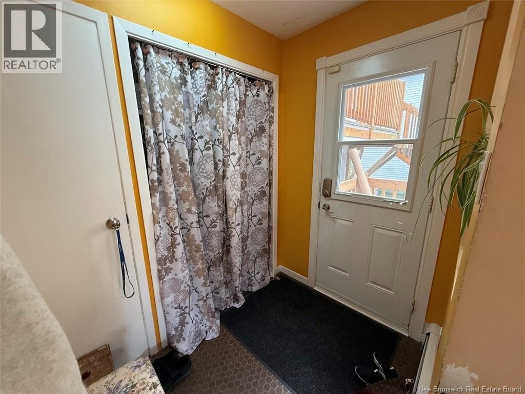 67 Ordonnance Street, Edmundston, New Brunswick  E3V 1C6 - Photo 3 - NB128408