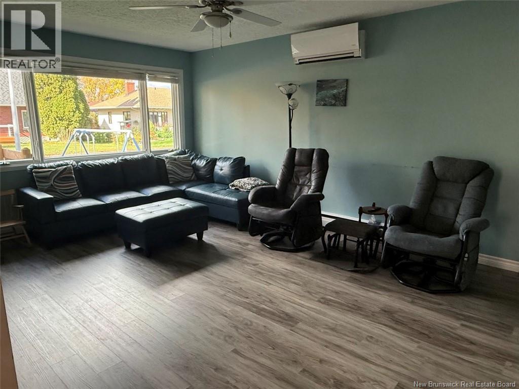 67 Ordonnance Street, Edmundston, New Brunswick  E3V 1C6 - Photo 8 - NB128408