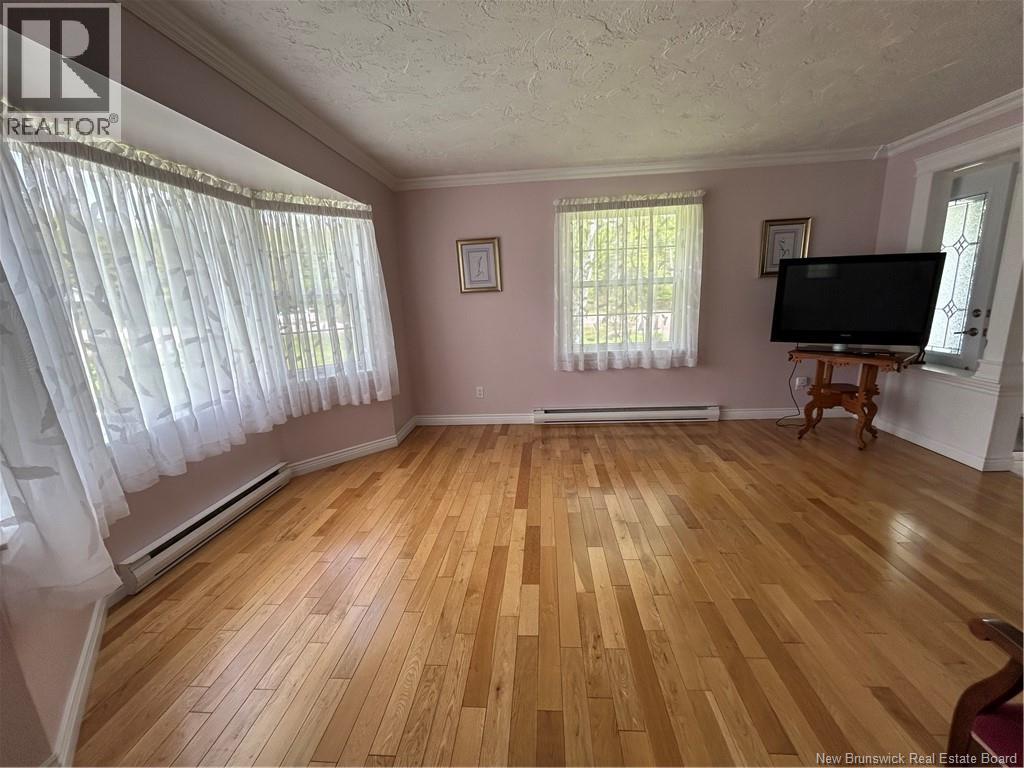 1268 Elmwood, Moncton, New Brunswick  E1H 2H2 - Photo 17 - NB128393