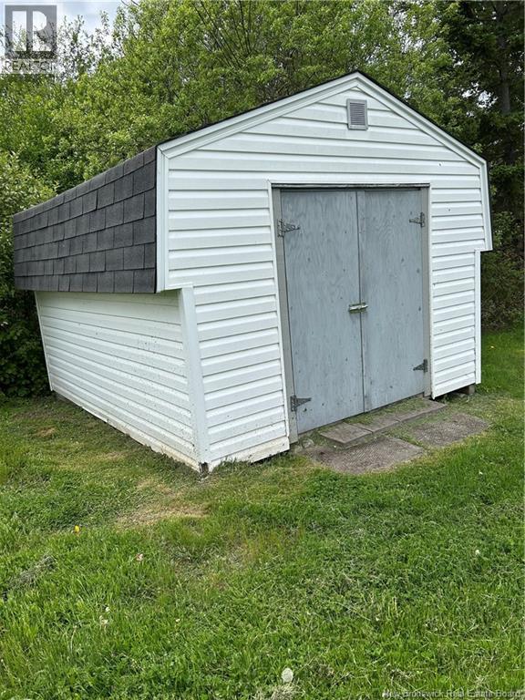 1268 Elmwood, Moncton, New Brunswick  E1H 2H2 - Photo 7 - NB128393