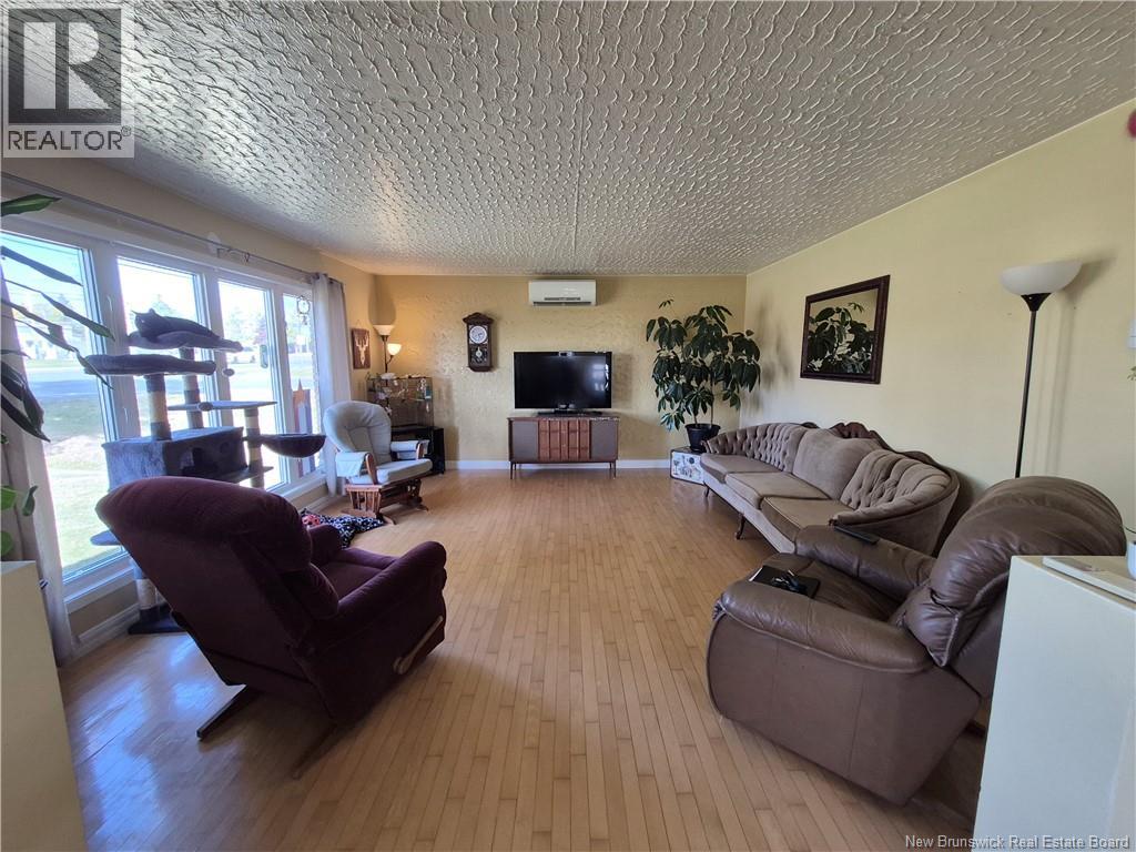 4000 Principale, Tracadie, New Brunswick  E1X 1B7 - Photo 13 - NB128311