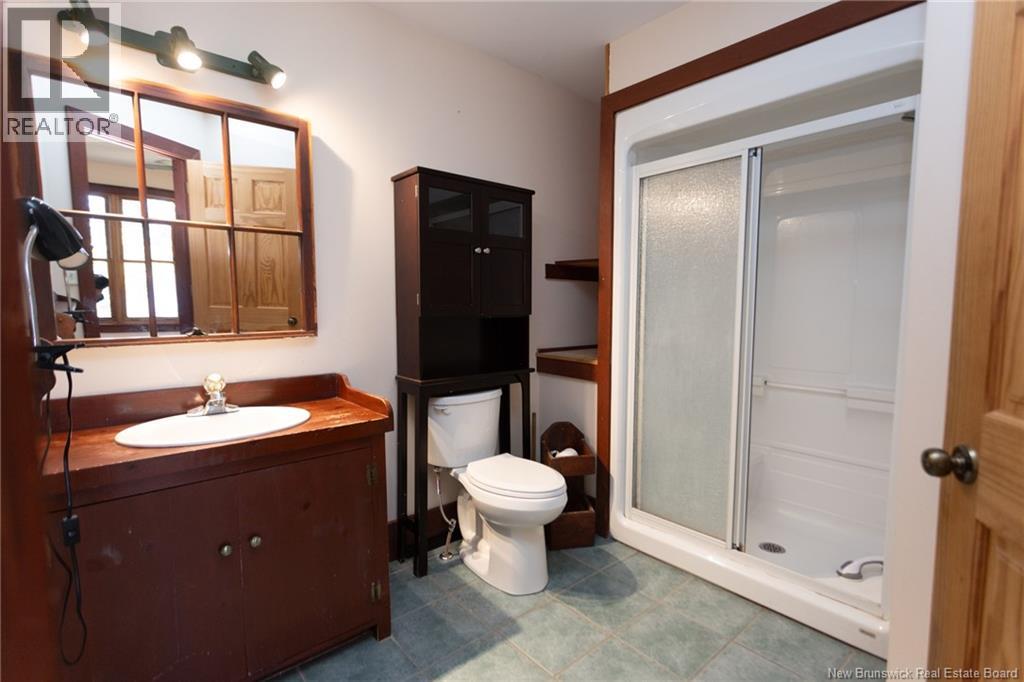 1856 Woodstock Road, Fredericton, New Brunswick  E3C 1L4 - Photo 22 - NB128501