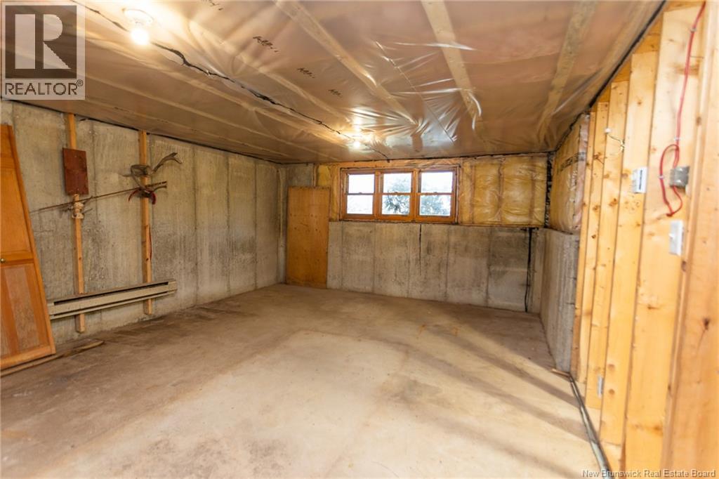1856 Woodstock Road, Fredericton, New Brunswick  E3C 1L4 - Photo 27 - NB128501