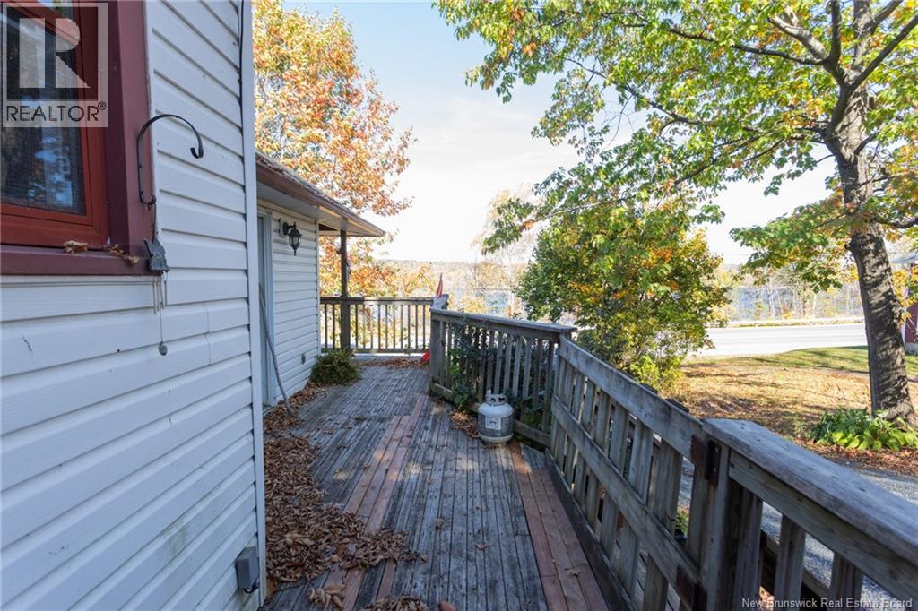 1856 Woodstock Road, Fredericton, New Brunswick  E3C 1L4 - Photo 39 - NB128501