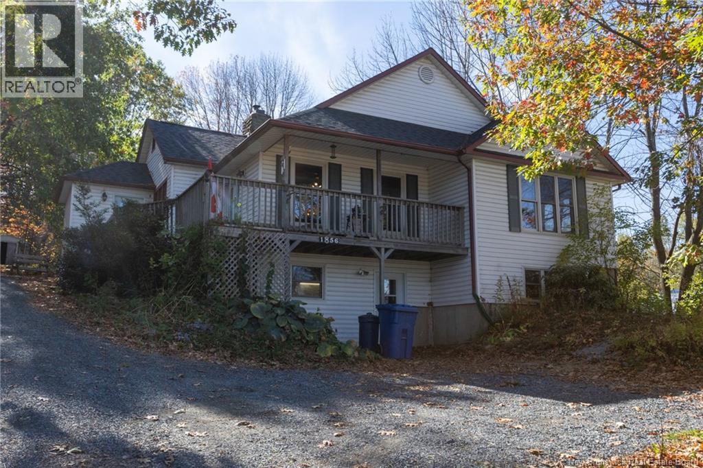 1856 Woodstock Road, Fredericton, New Brunswick  E3C 1L4 - Photo 4 - NB128501