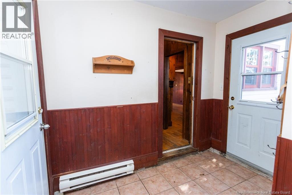 1856 Woodstock Road, Fredericton, New Brunswick  E3C 1L4 - Photo 6 - NB128501