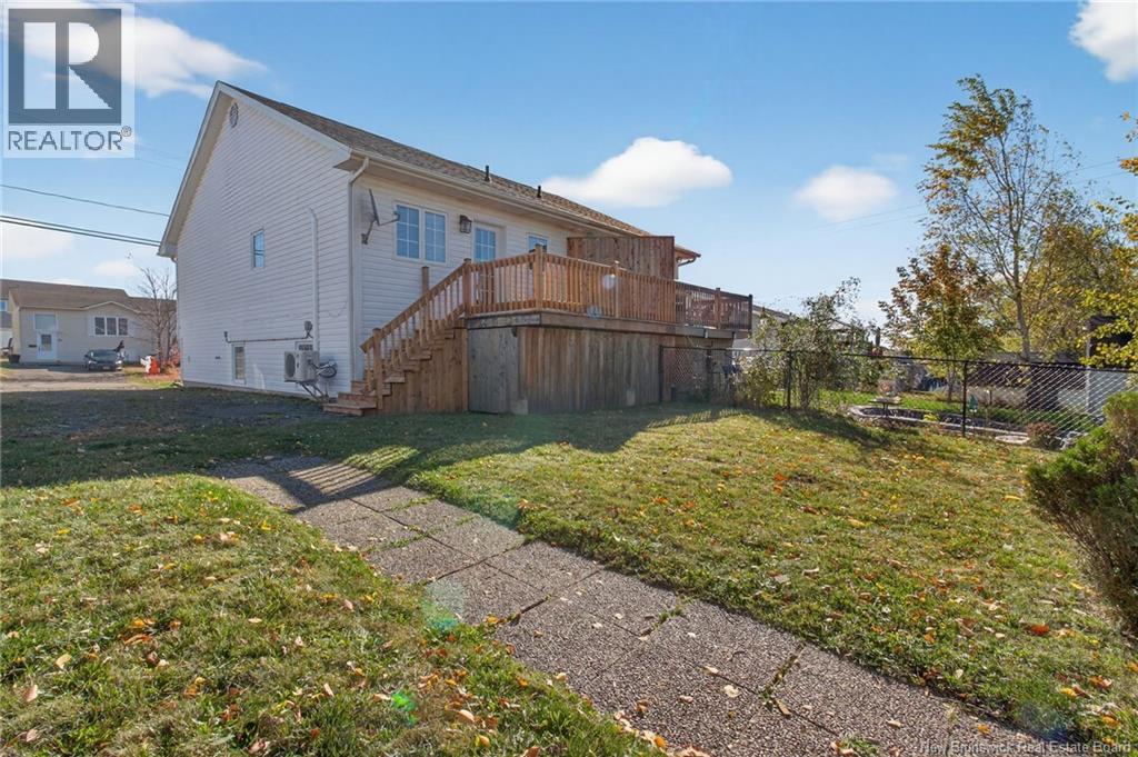 88 Penrose Street, Moncton, New Brunswick  E1E 4V7 - Photo 4 - NB128394
