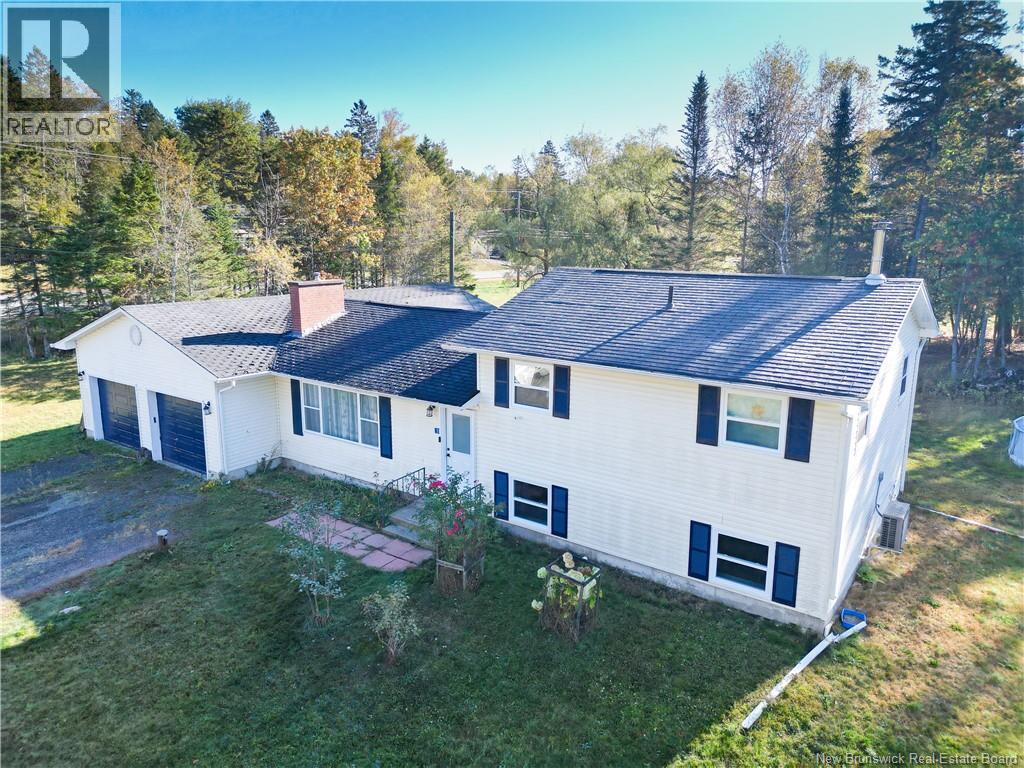 11 Hallett Heights, Douglas, New Brunswick