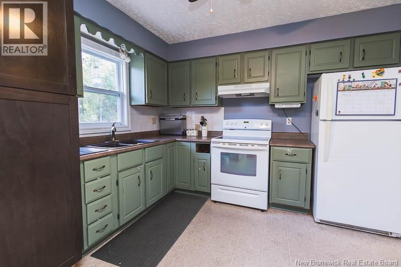 11 Hallett Heights, Douglas, New Brunswick  E3G 7X8 - Photo 10 - NB128196